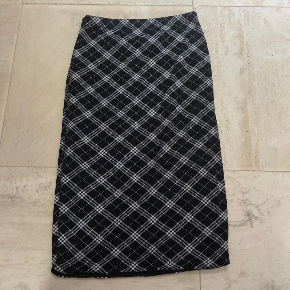 Long body con plaid skirt.